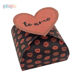 Molde caja base cuadrada con encastre de corazon